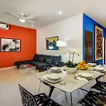 Casa De Colores