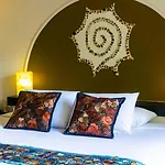 Hotel Riviera Del Sol