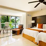 Sunscape Akumal Beach Resort & Spa