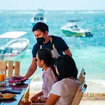 Hacienda Morelos Beachfront Hotel