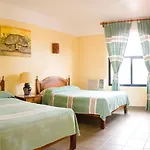Hotel Real Del Mayab