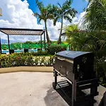 2 Rooms, Pools, Tennis, Spa, Gym, Petpark, Jacuzzi