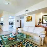 Beachfront Appt With Amazing Pool In Pto Aventuras