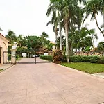 Beachfront Appt With Amazing Pool In Pto Aventuras