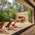 Green Villa Tulum