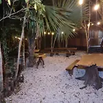 Aldea Maya-Ha Cabanas Con Cenotes
