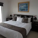 El Cantil Condominiums Resort