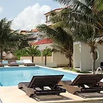 Condominios Lindos