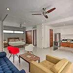 Luxe Tao Riviera Resort Condo With Beach And Golfing!