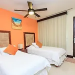 2 Bedroom Ph Private Mini Pool And Terrace