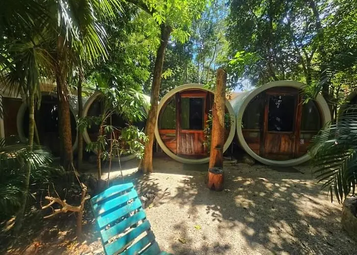 Tubo Tulum Hostel