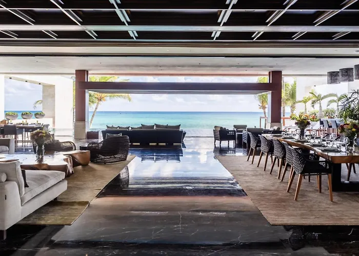 Exclusive Villa In Playacar Phase I With Breakfast Included - Video Tour Available