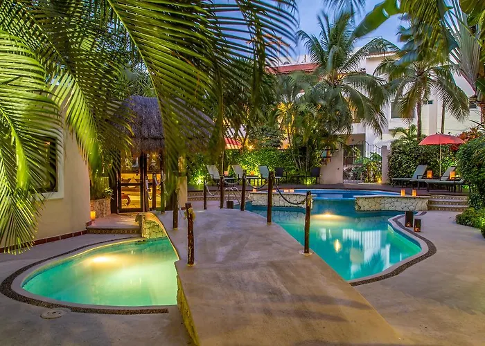 Hotel Riviera Del Sol
