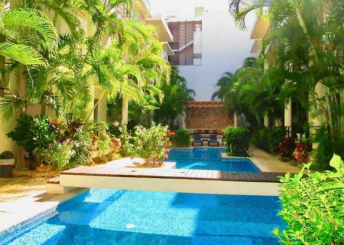 Aqua Terra - Quiet Condo For 4