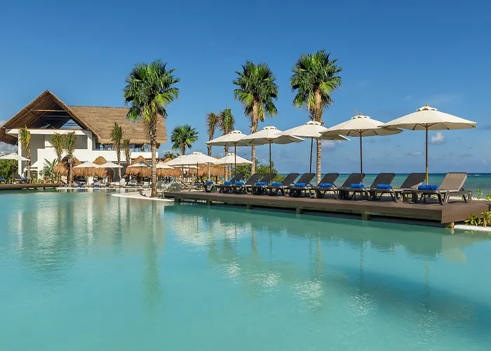 Ocean Riviera Paradise Privilege (Adults Only)