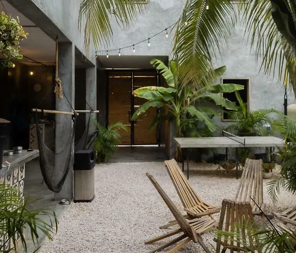 Lum Hostel
