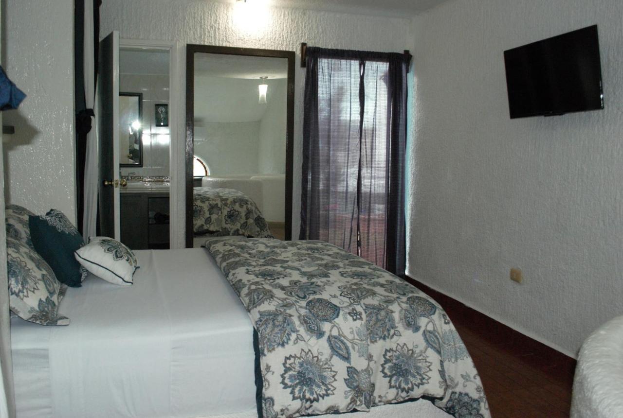 Hotel Anclas 3*