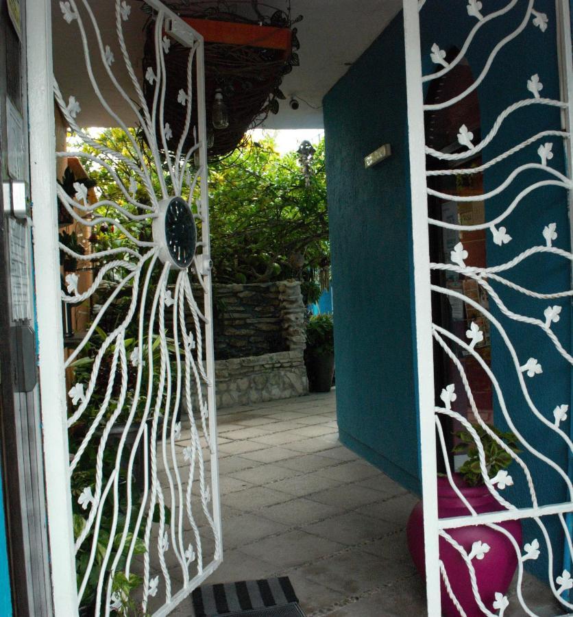 Hotel Anclas 3*