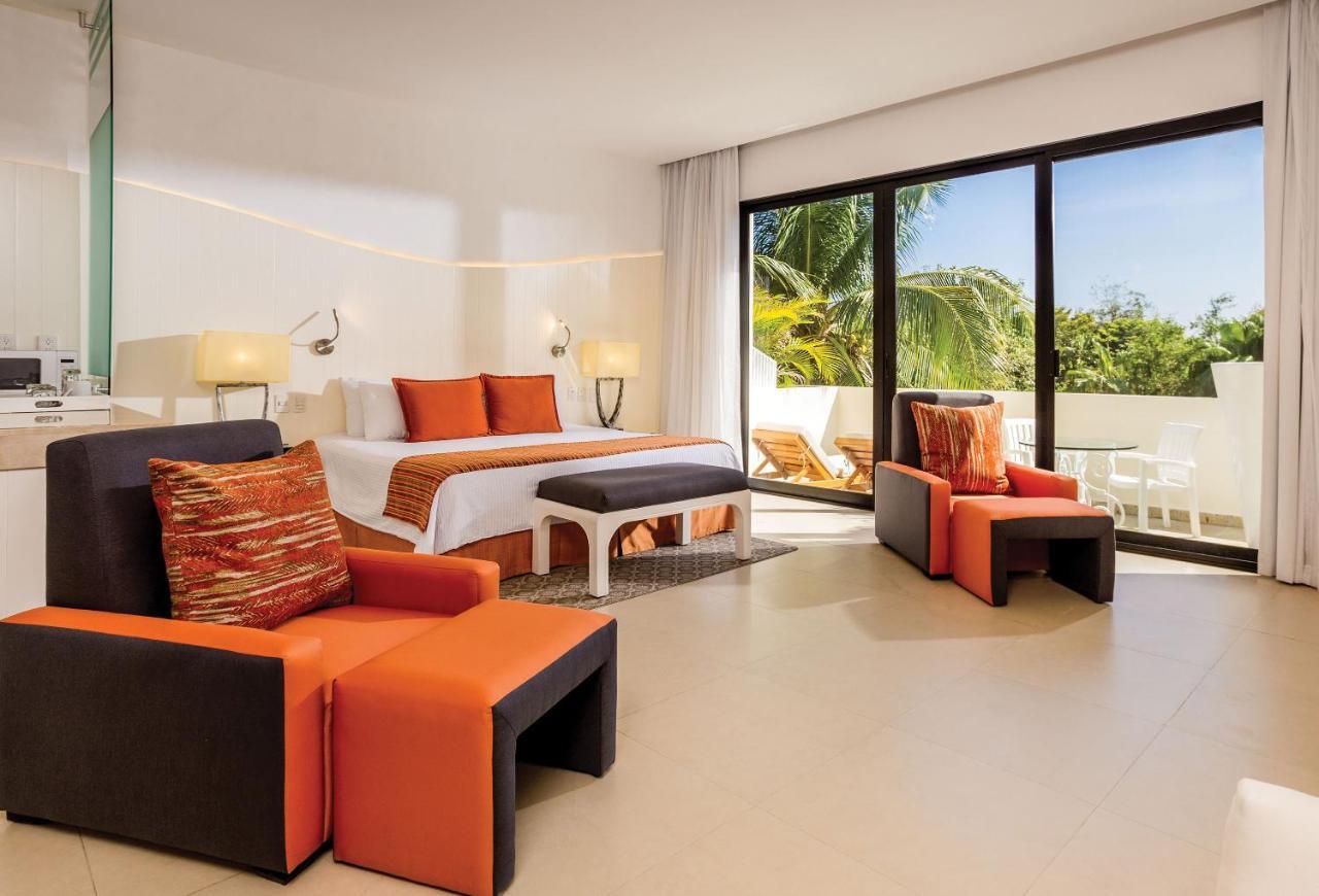 Sunscape & Resort