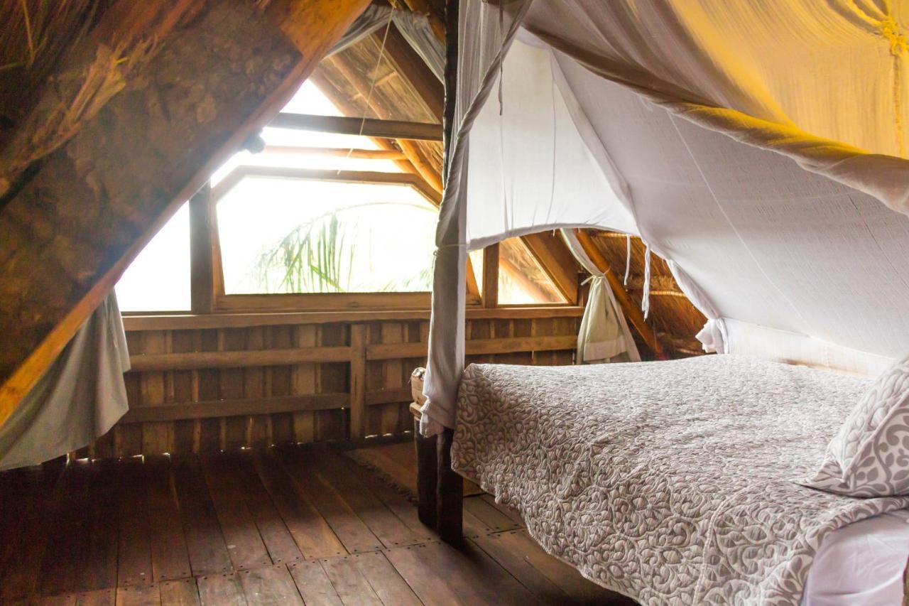 Bambu Gran Palas Hostal Party Hostel