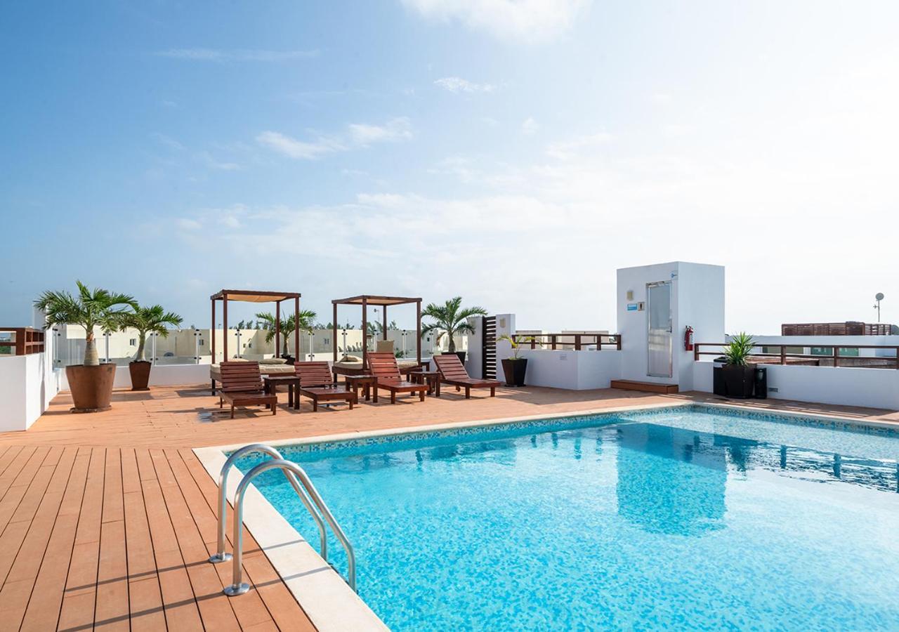 Beachfront Penthouse With 3 Bedrooms & Ocean View - Nubes Сasa de vacaciones *