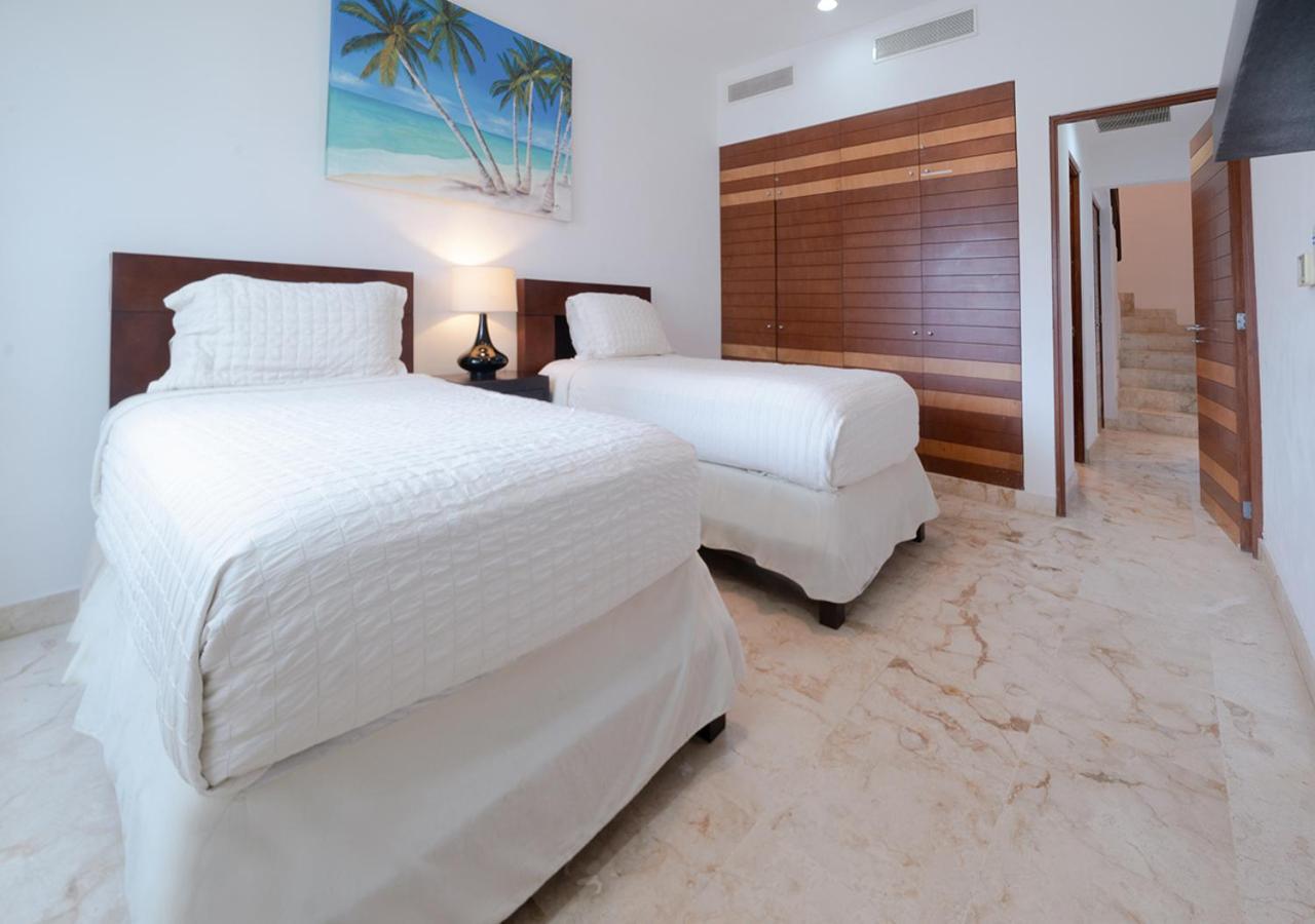 Сasa de vacaciones Beachfront Penthouse With 3 Bedrooms & Ocean View - Nubes Playa del Carmen