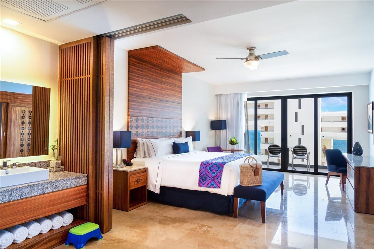 Sensira And Riviera Maya 5*