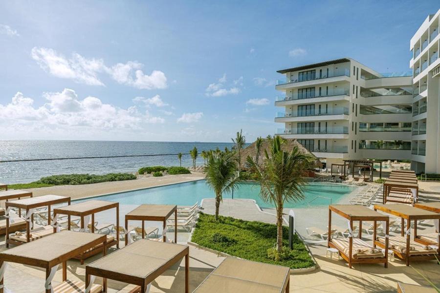 Hotel Sensira And Riviera Maya