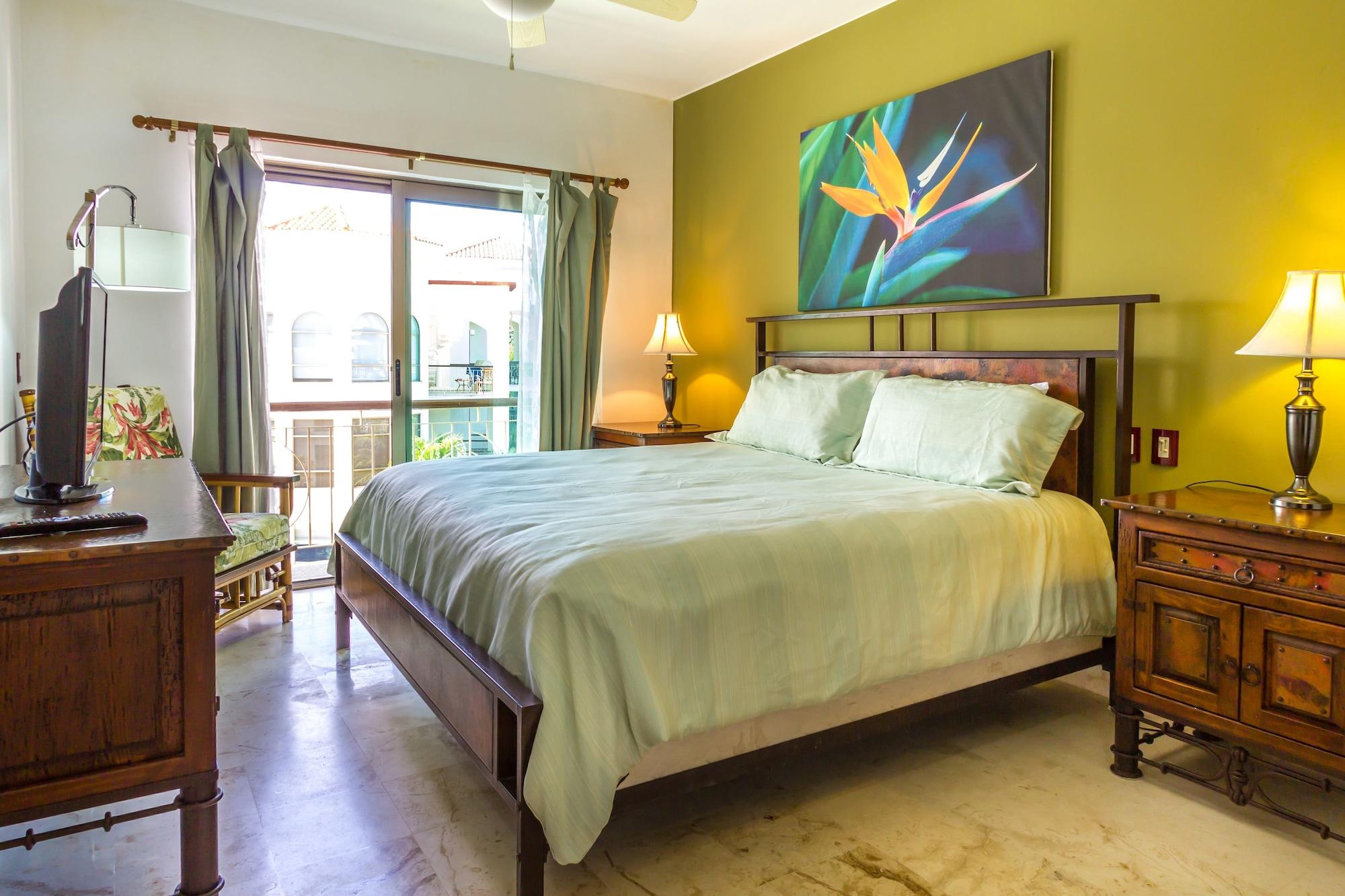Encanto Paseo Del Sol Apartment