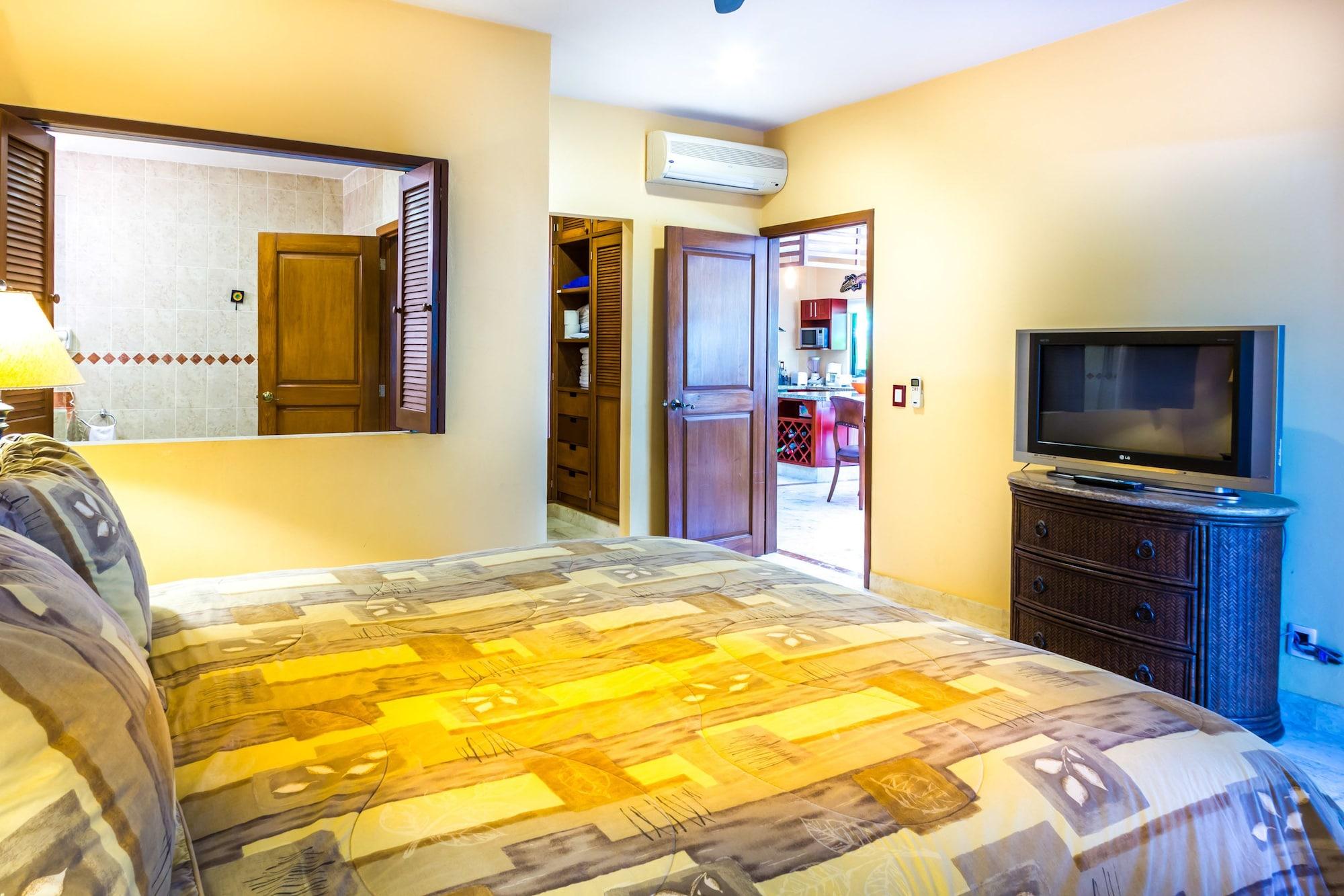 Encanto Paseo Del Sol Apartment *