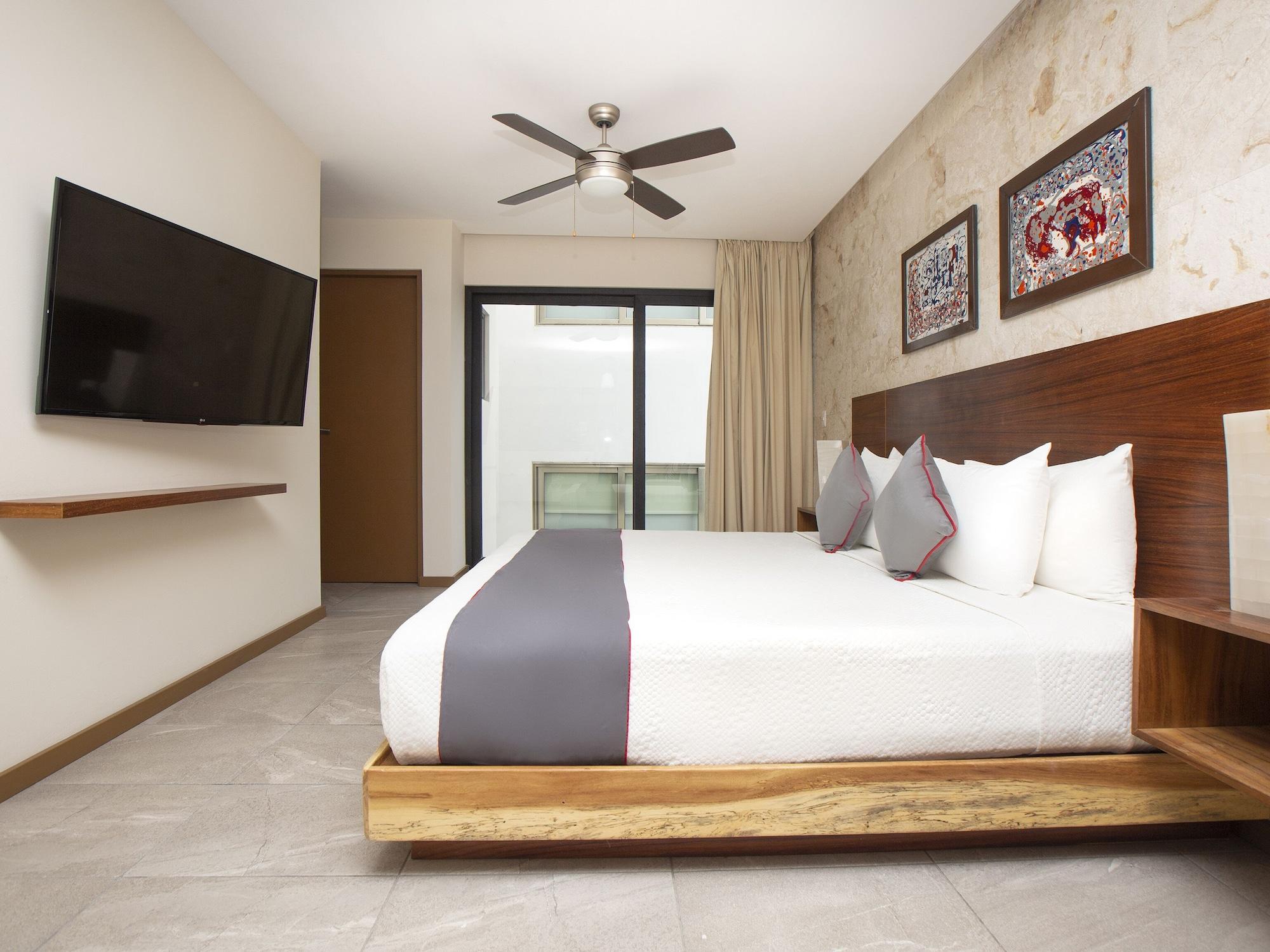 Hotel Grand Fifty 4*