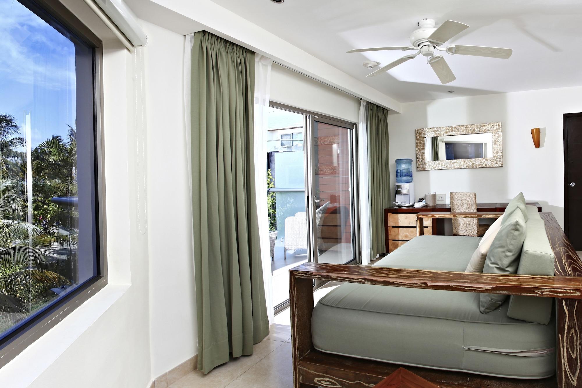 Resort Sandos Caracol Eco Resort & Water Park (Adults Only)