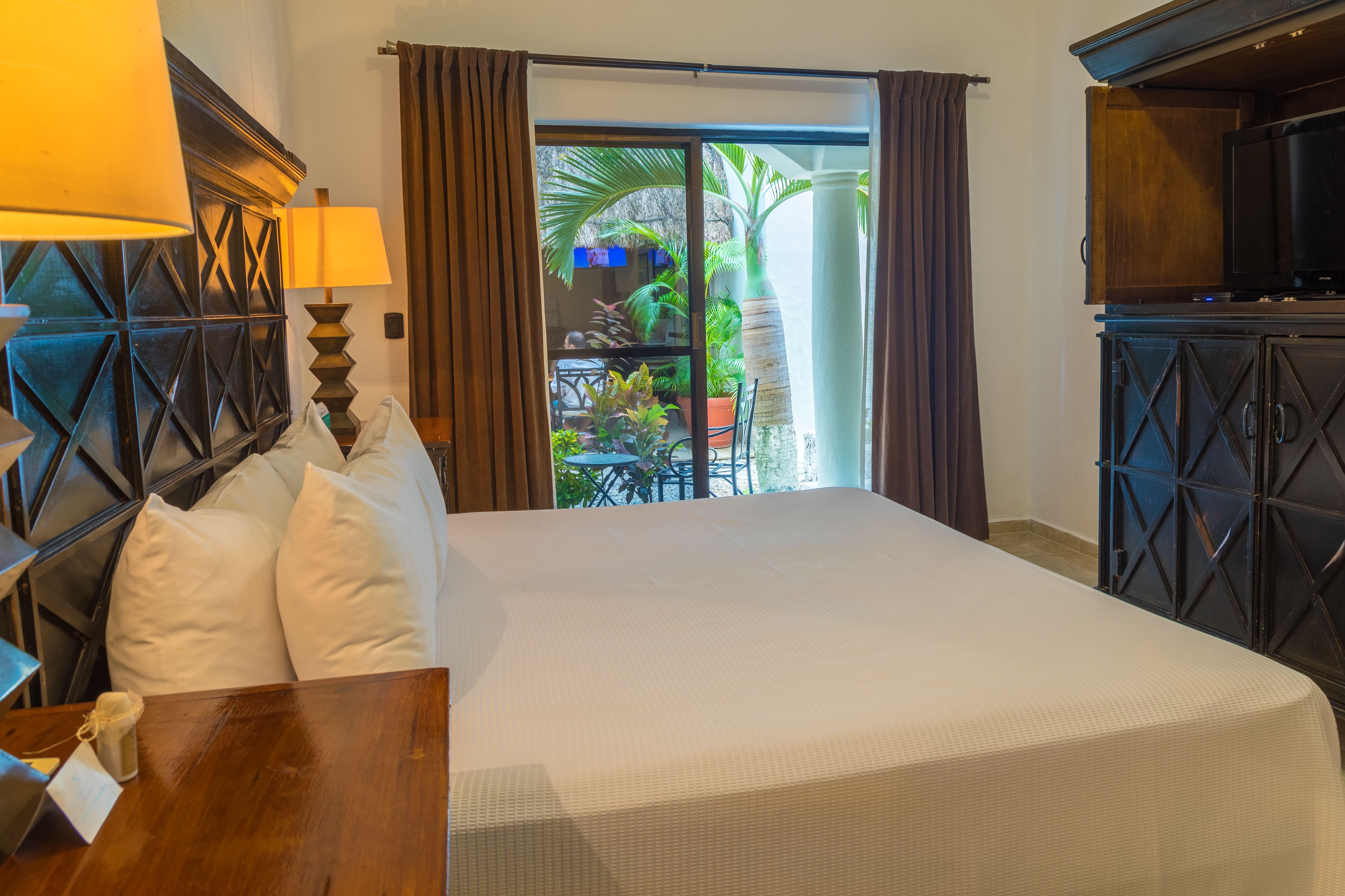 Hotel Hacienda Paradise By Xperience 4*