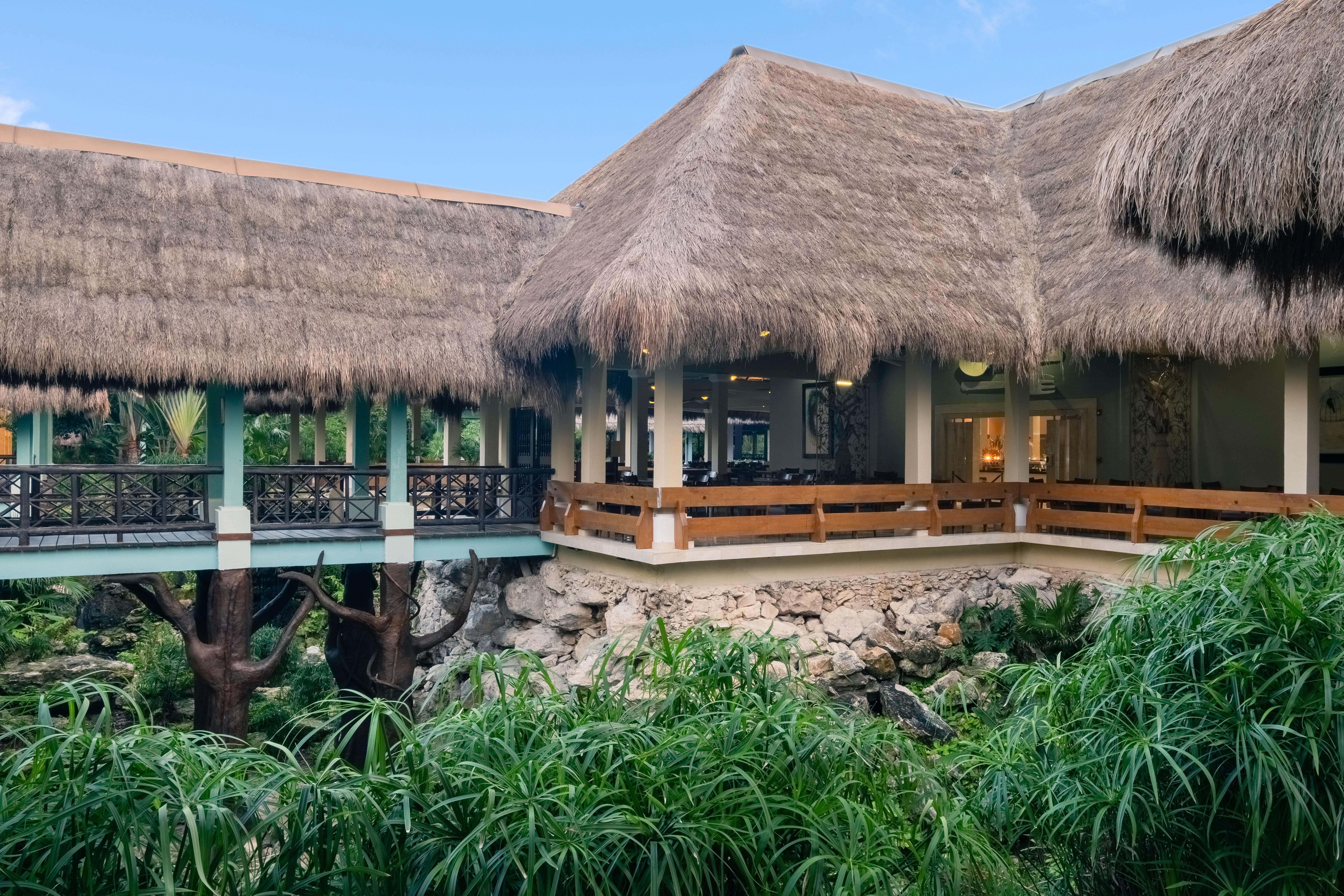 Iberostar Waves Quetzal Resort