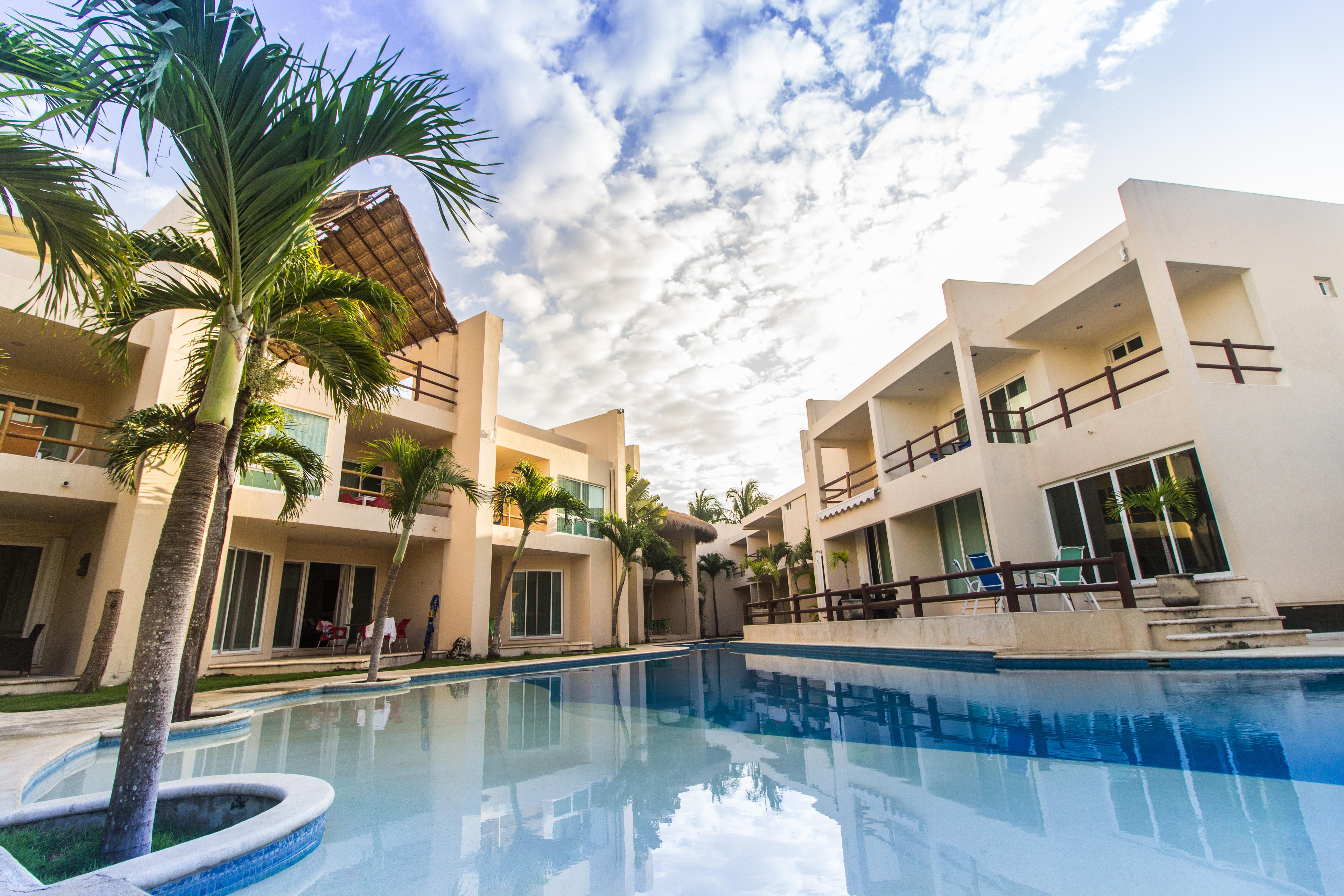 Aparthotel Coral Maya 3*