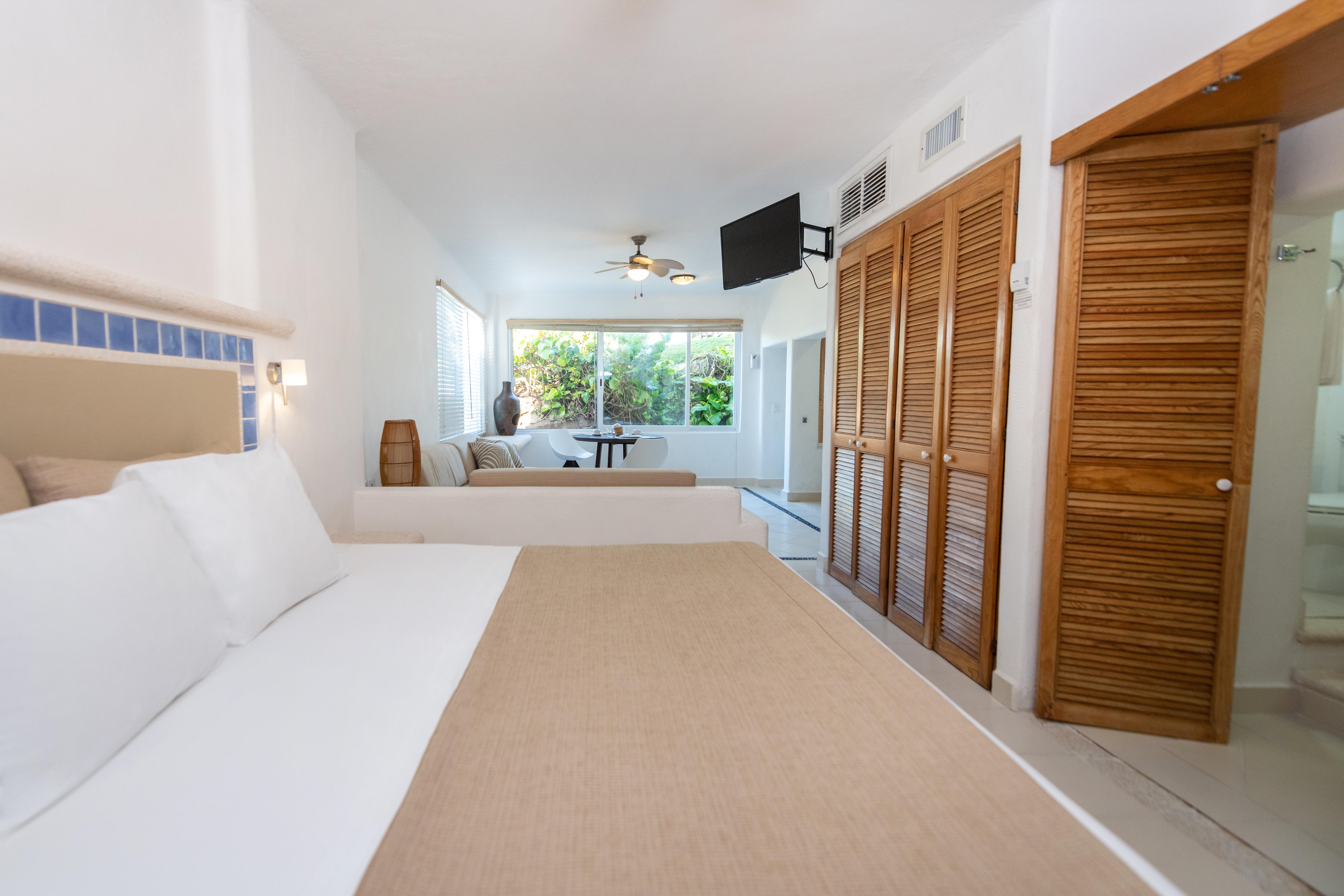 Las Villas Akumal Apartahotel