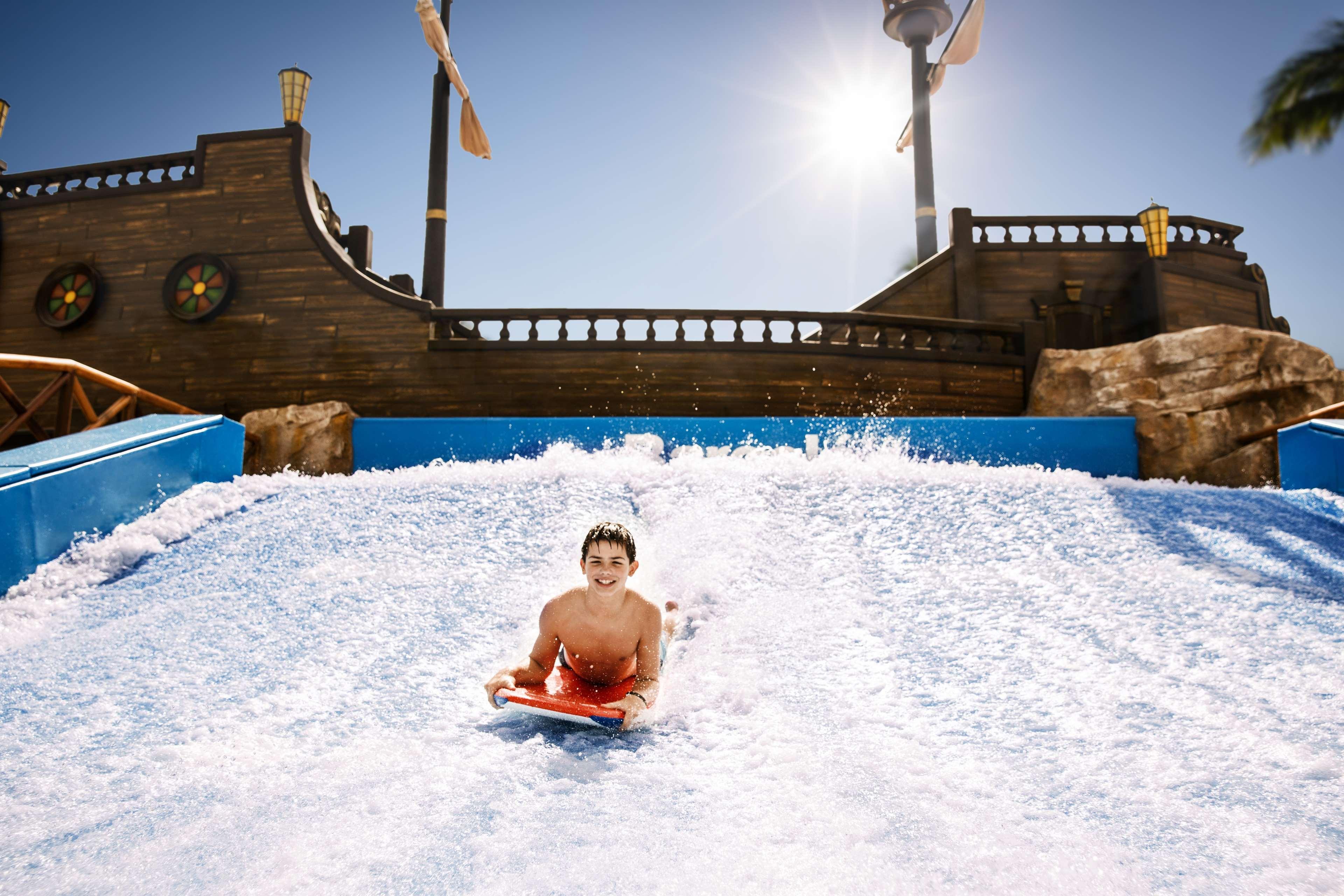 Barcelo Maya Tropical Resort 5*