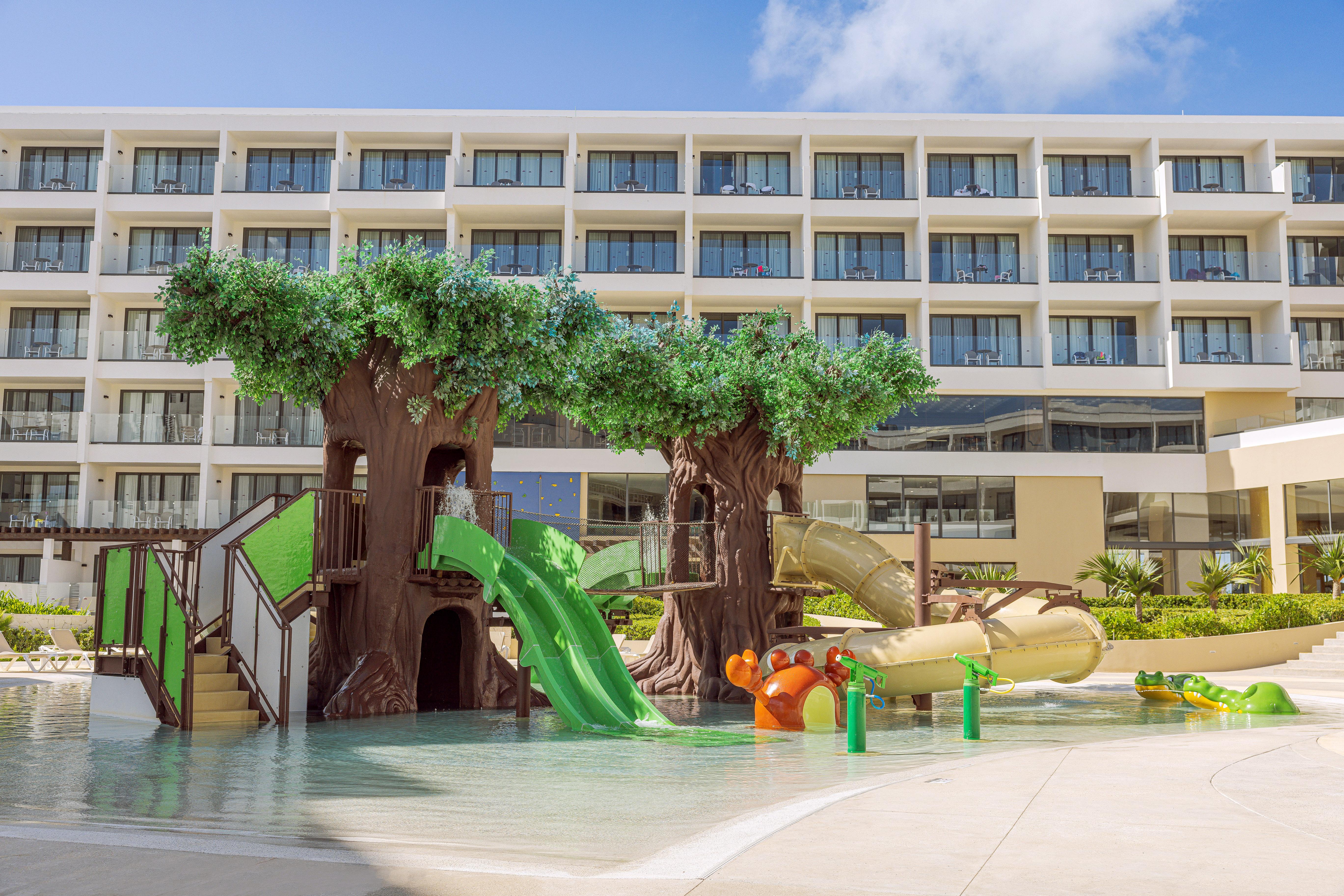 Hotel Sensira And Riviera Maya