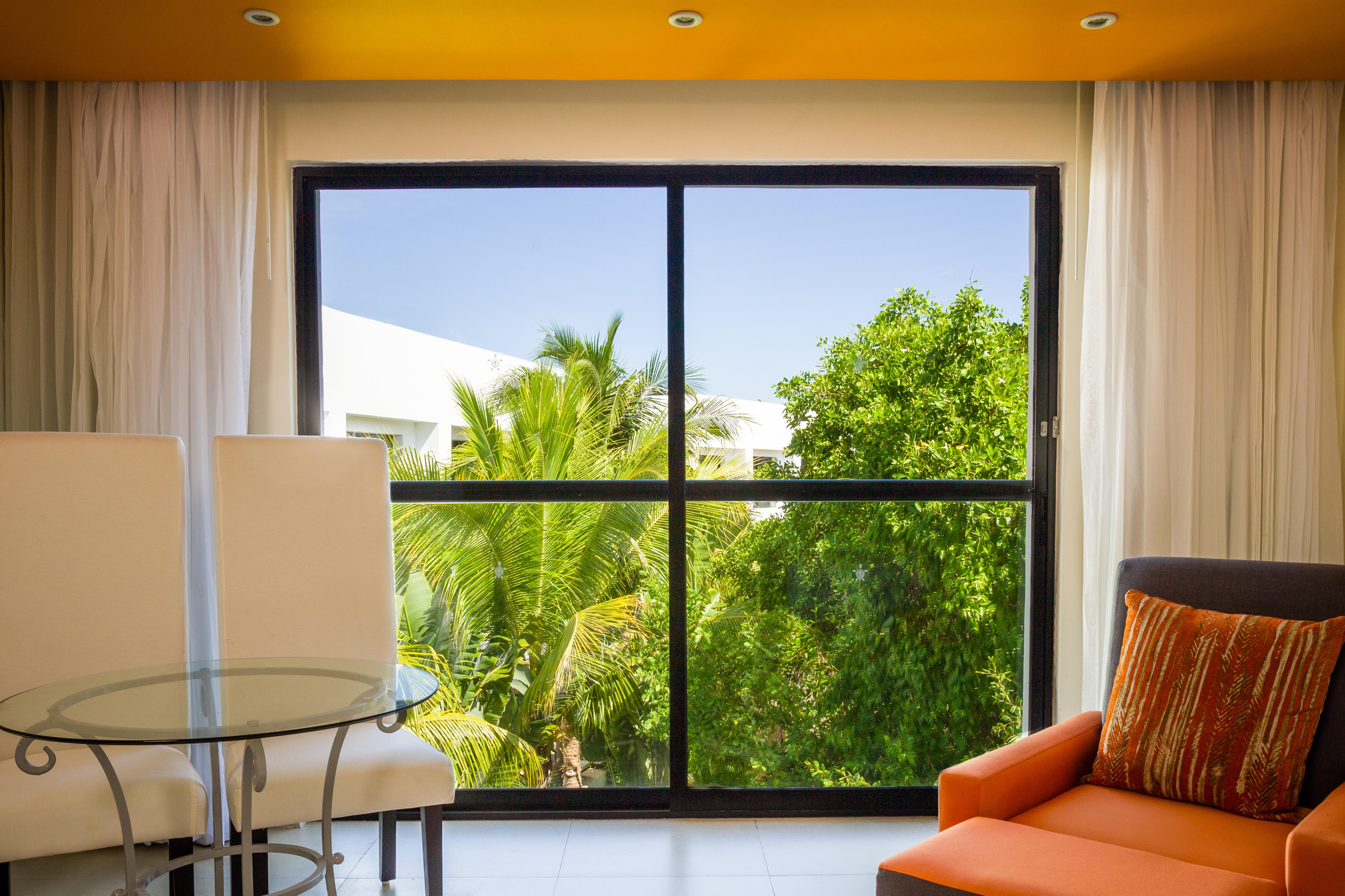 Sunscape & Resort