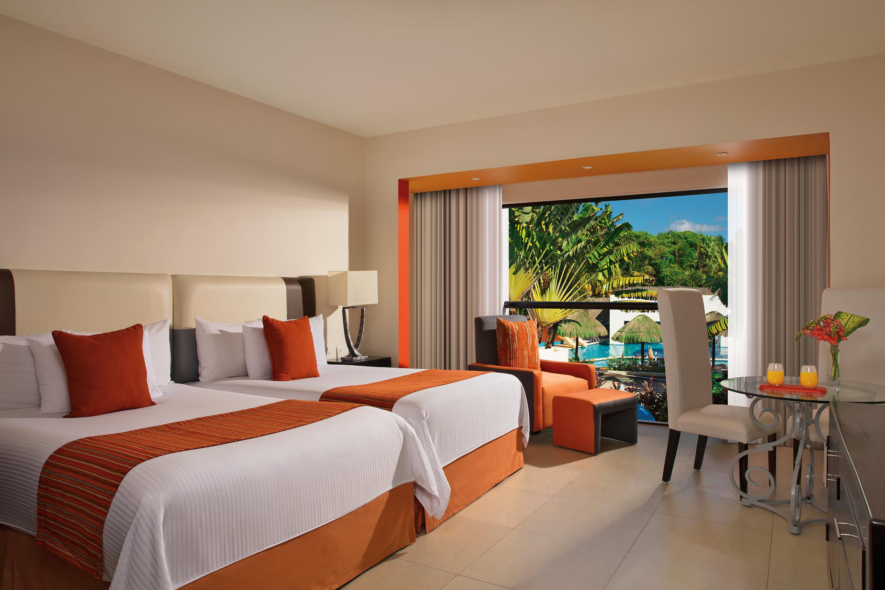 Resort Sunscape & 4*
