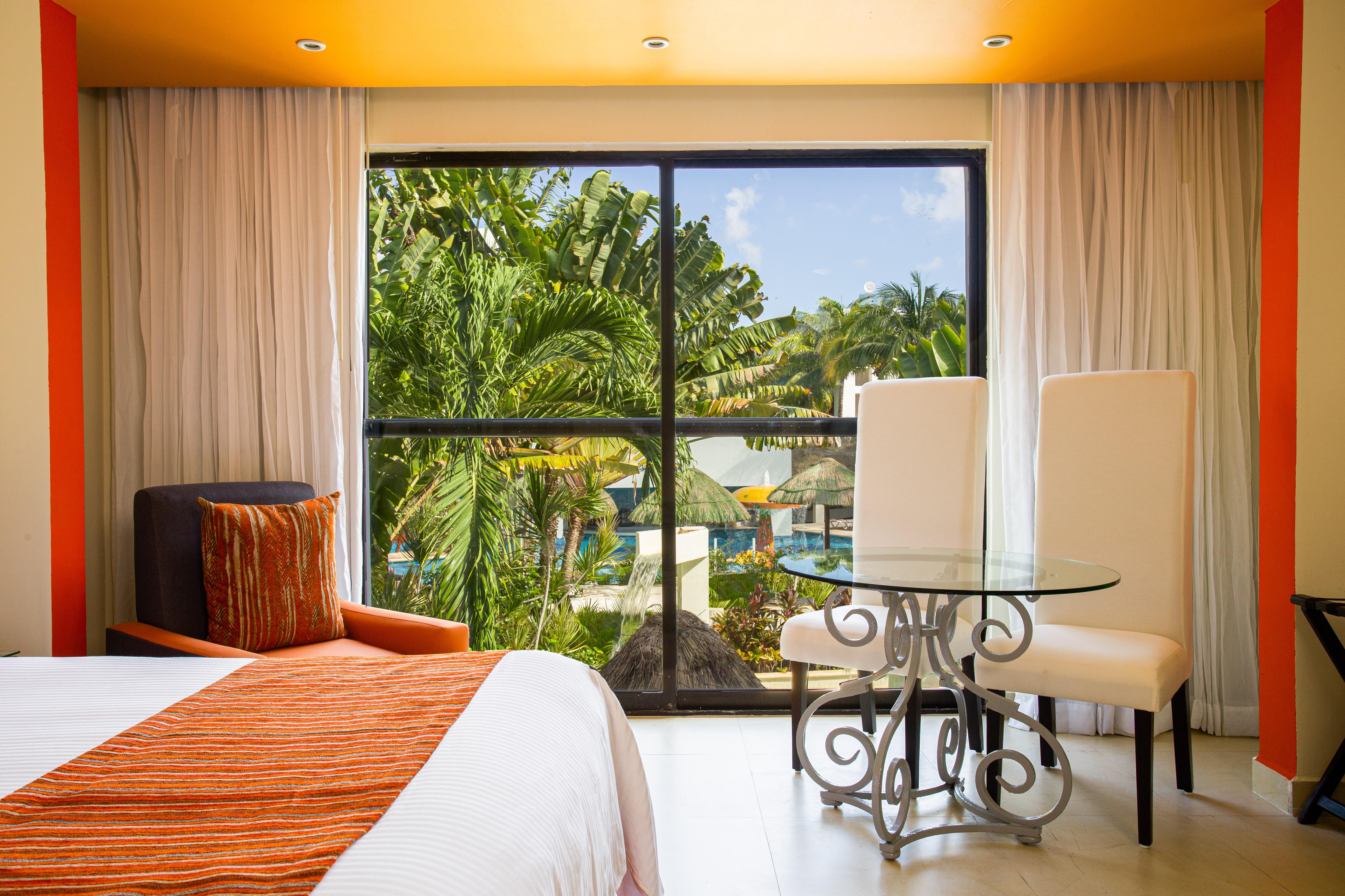 Resort Sunscape & 4*