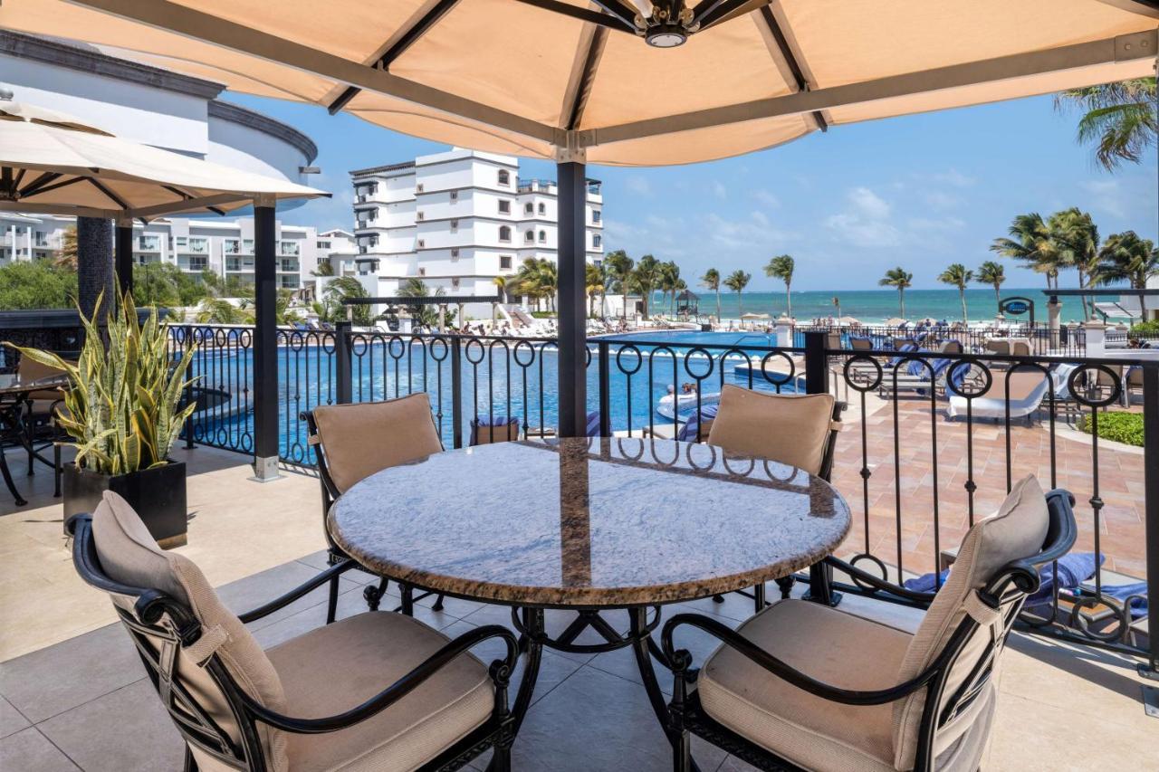 Grand Residences Riviera Cancun Resort
