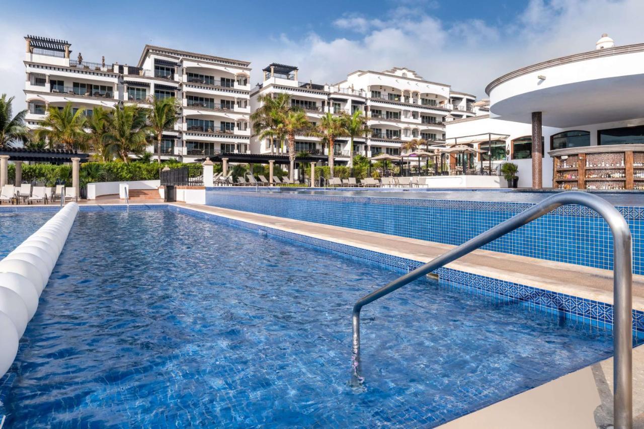 Grand Residences Riviera Cancun Resort