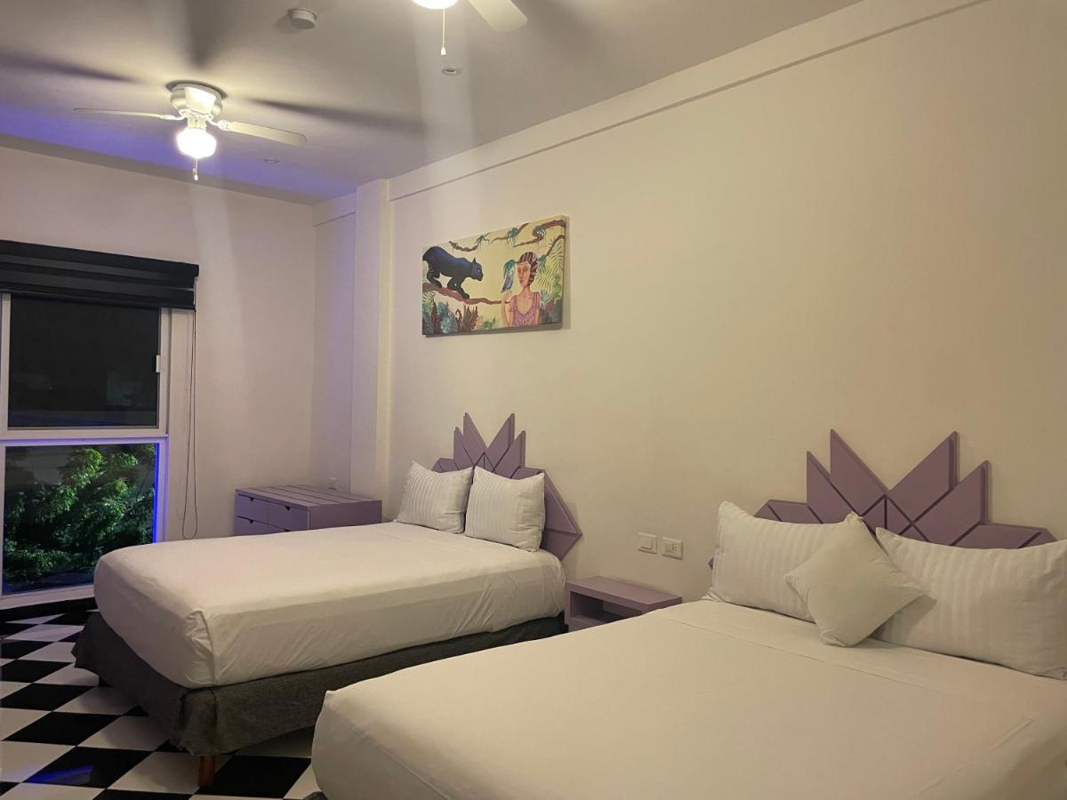 Pavo Real - Hotel Playa del Carmen