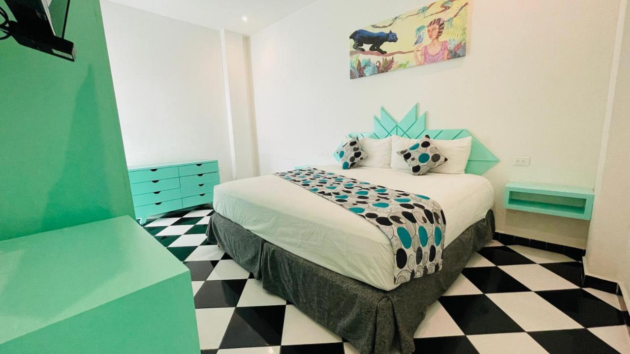 Pavo Real - Hotel