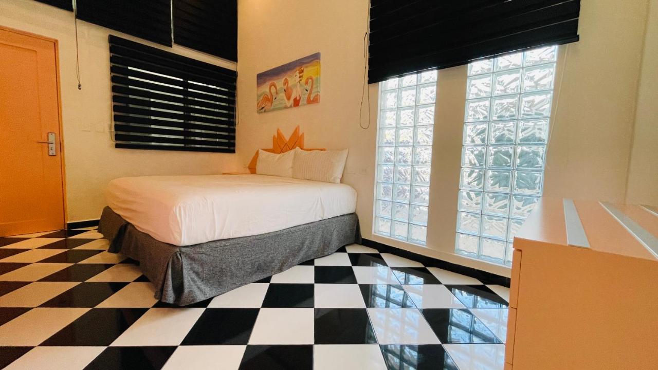Hotel Pavo Real - Playa del Carmen