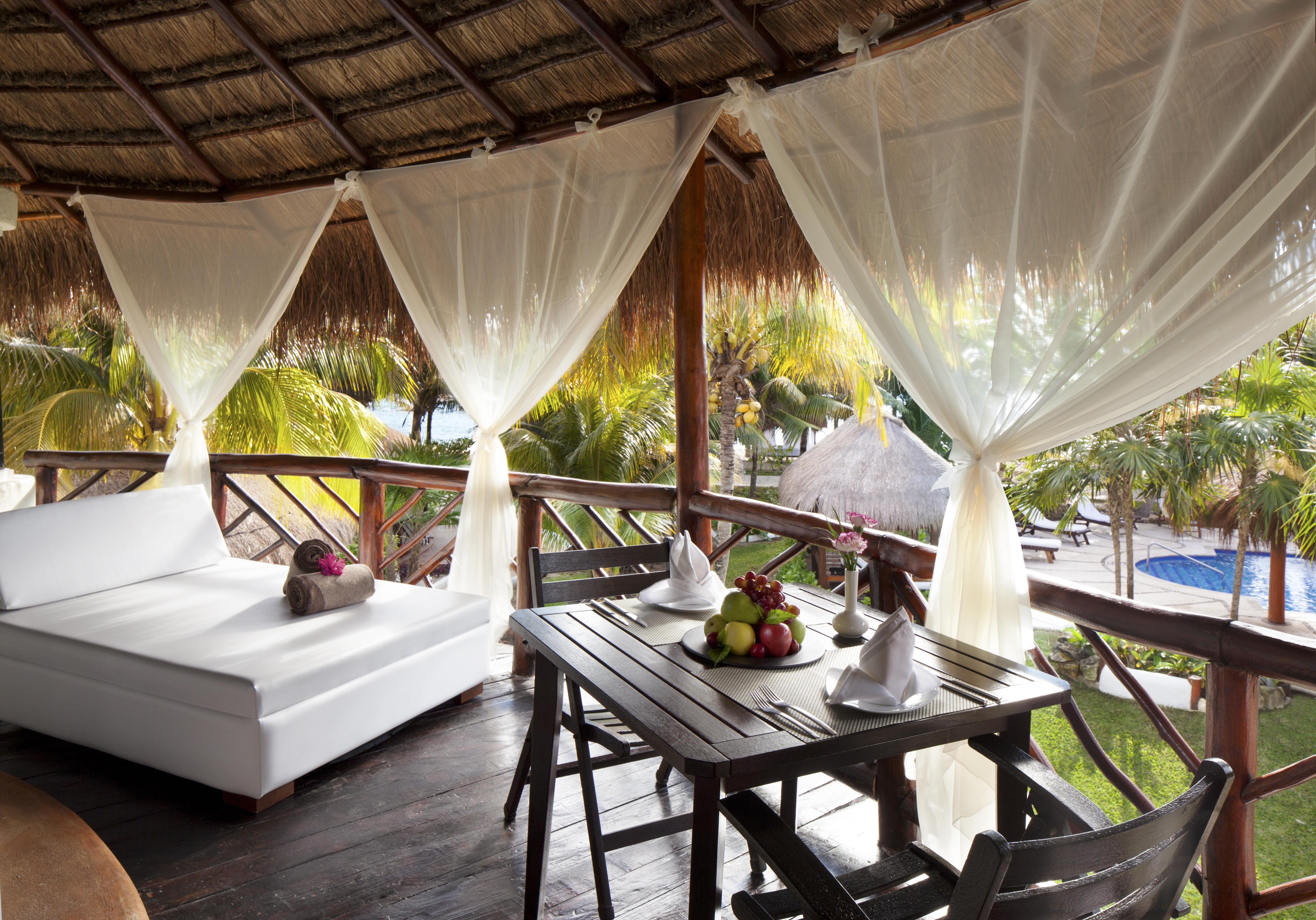 El Dorado Casitas Royale Catamaran, Cenote & Inclusive (adults Only)