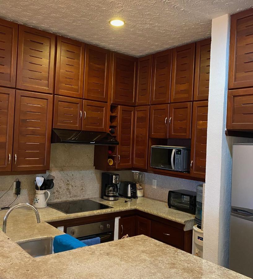 Bonito Departamento Frente Al Mar Completamente Equipado A Solo Dos Cuadras De La Quinta Avenida Vigilancia 24hrs Apartamento