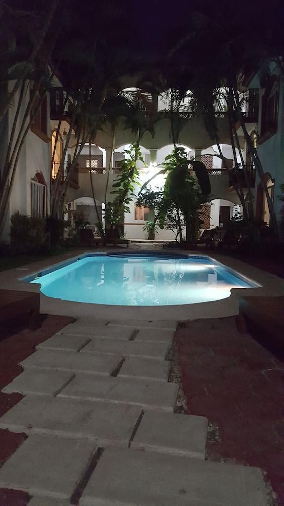 Hotel Kaa Xel Residences