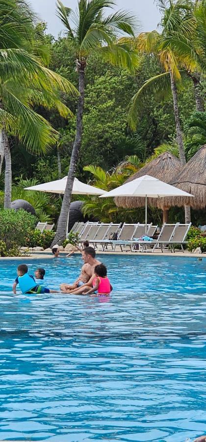 Mayan Palace *